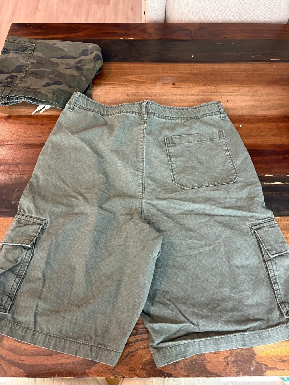 Old Navy boys cargo shorts- green